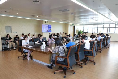 管理與經濟學部召開本科教育教學審核評估推進及本科教育教學研討會